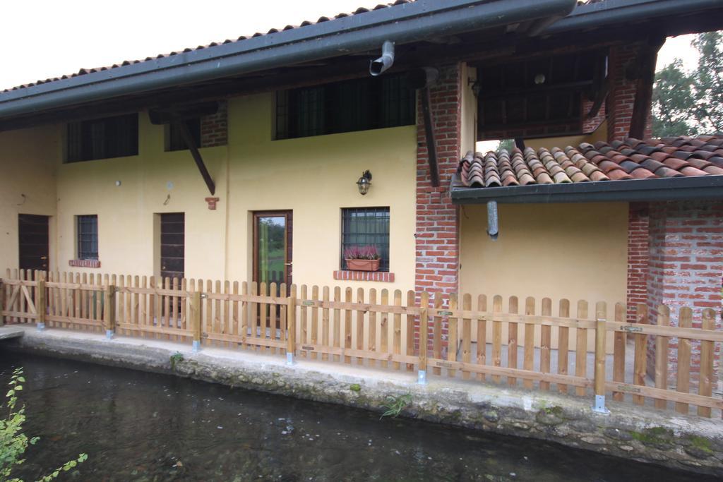 Agriturismo Helianthus Oleggio Exterior foto