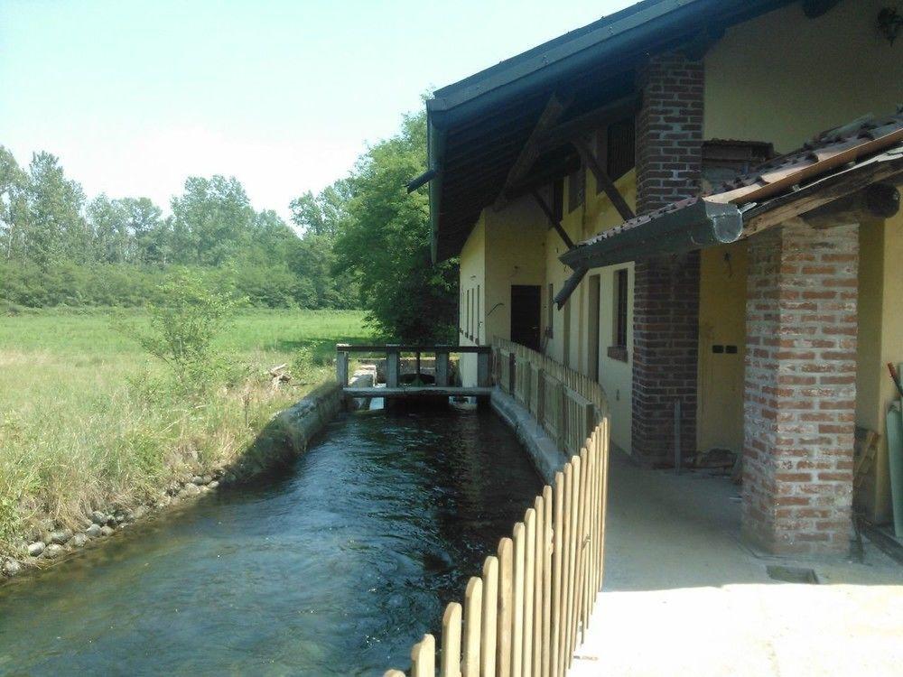 Agriturismo Helianthus Oleggio Exterior foto