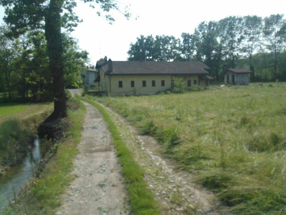 Agriturismo Helianthus Oleggio Exterior foto